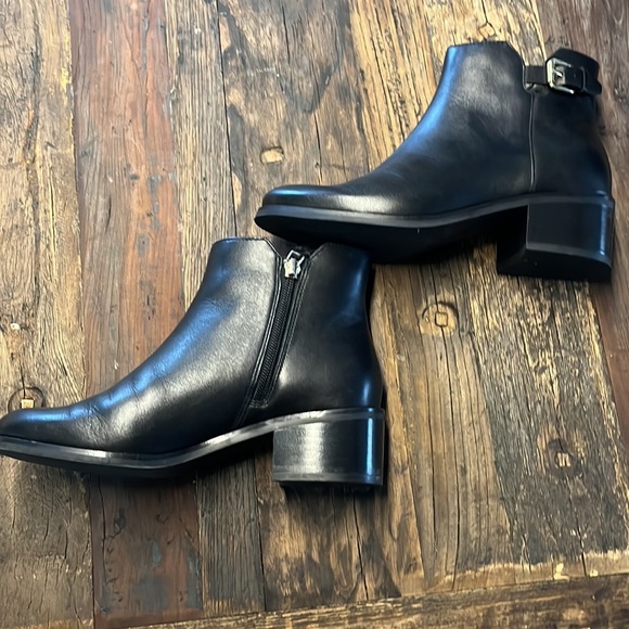 Cole Haan Boots 5 1/2 - Picture 3 of 7